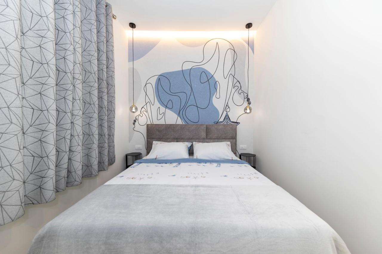 Apartman & Kolovare 2, *